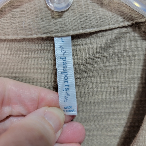 NWOT Passports Women's Brown Cotton Knit Sleeveless Snap-up Shirt Size Large. - Picture 4 of 7